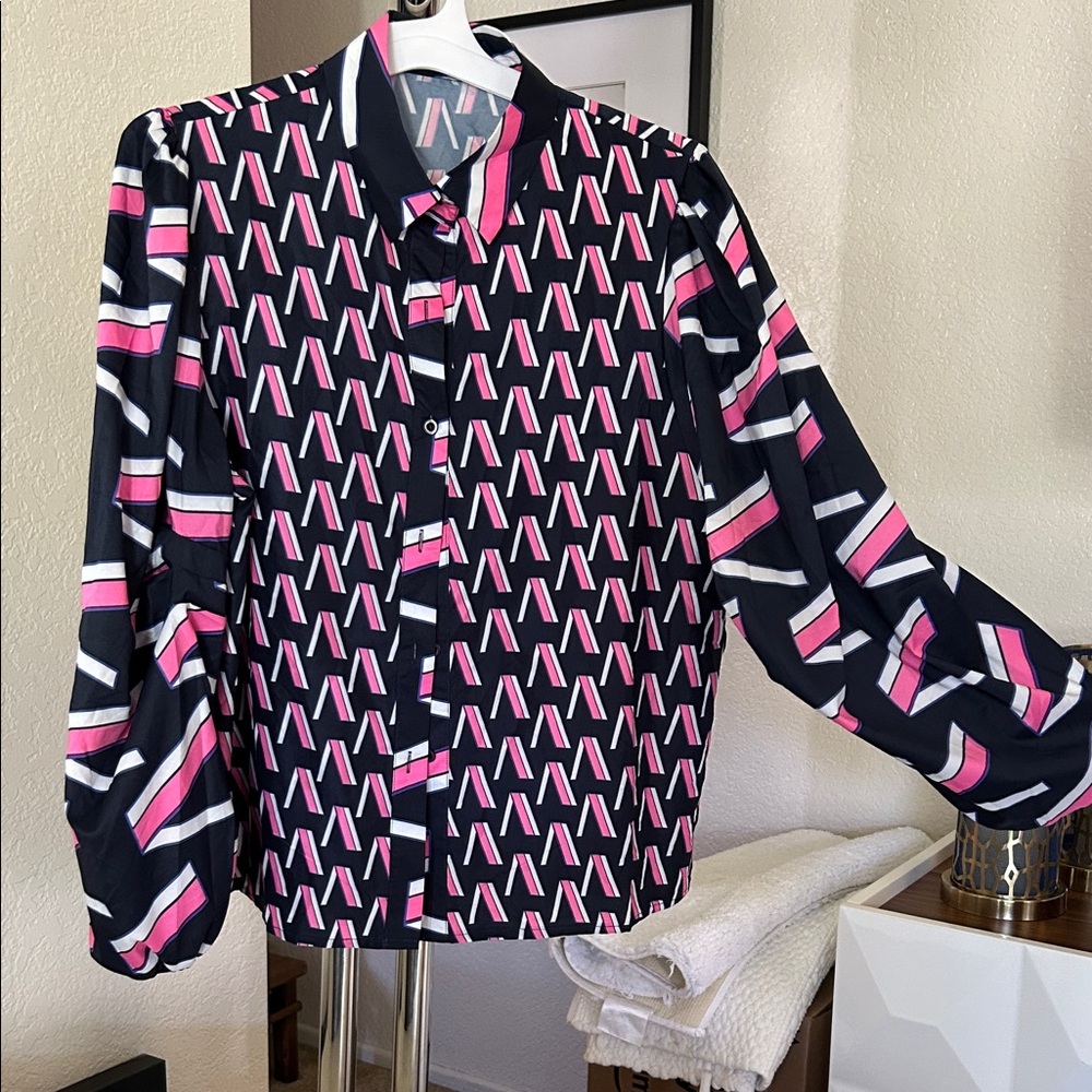 Stylish Black and Pink Geometric Blouse